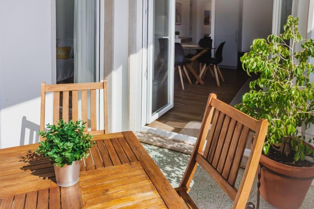 Lovely & Bright Renovated Apt. W/ Balcony In لاغوس المظهر الخارجي الصورة